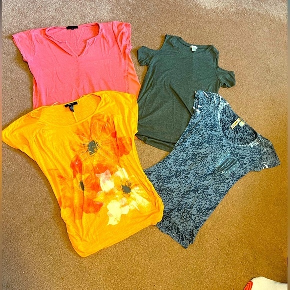 Bundle of 4 Women’s Short Sleeve Tops Floral Cold Shoulder Linen Ruched Size M - Picture 1 of 15